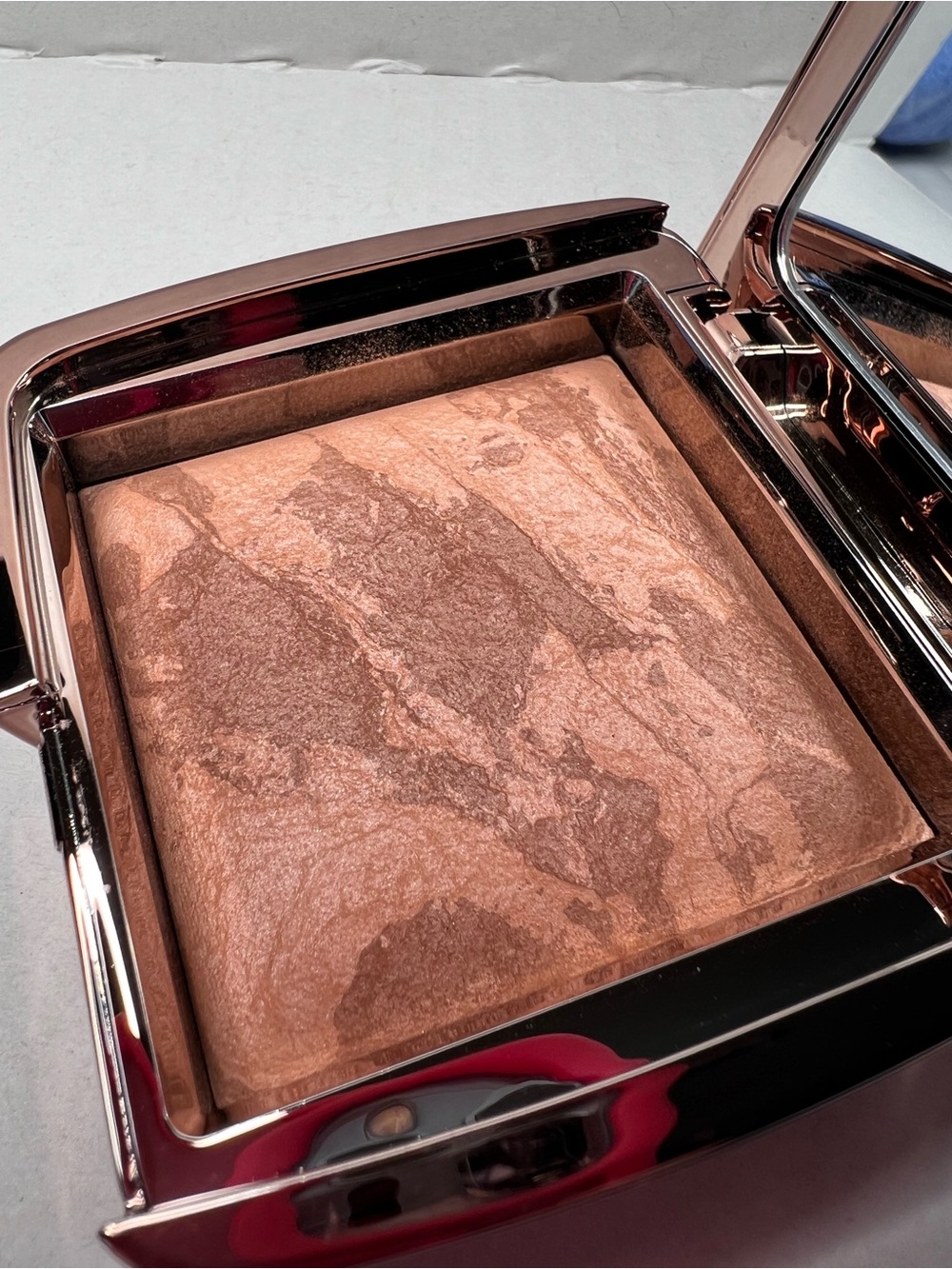 Hourglass Ambient Lighting Bonzer